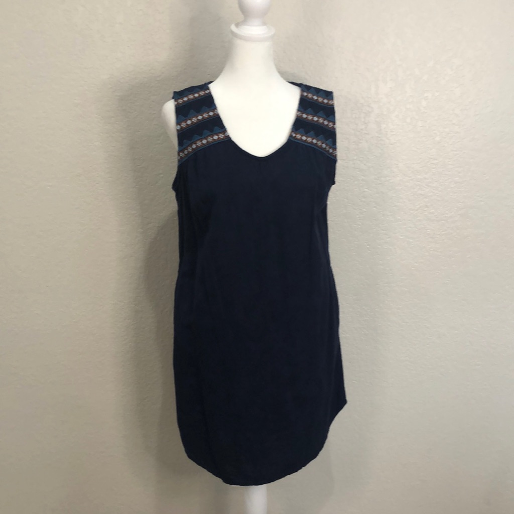 Solitaire Dress Hand Stitched